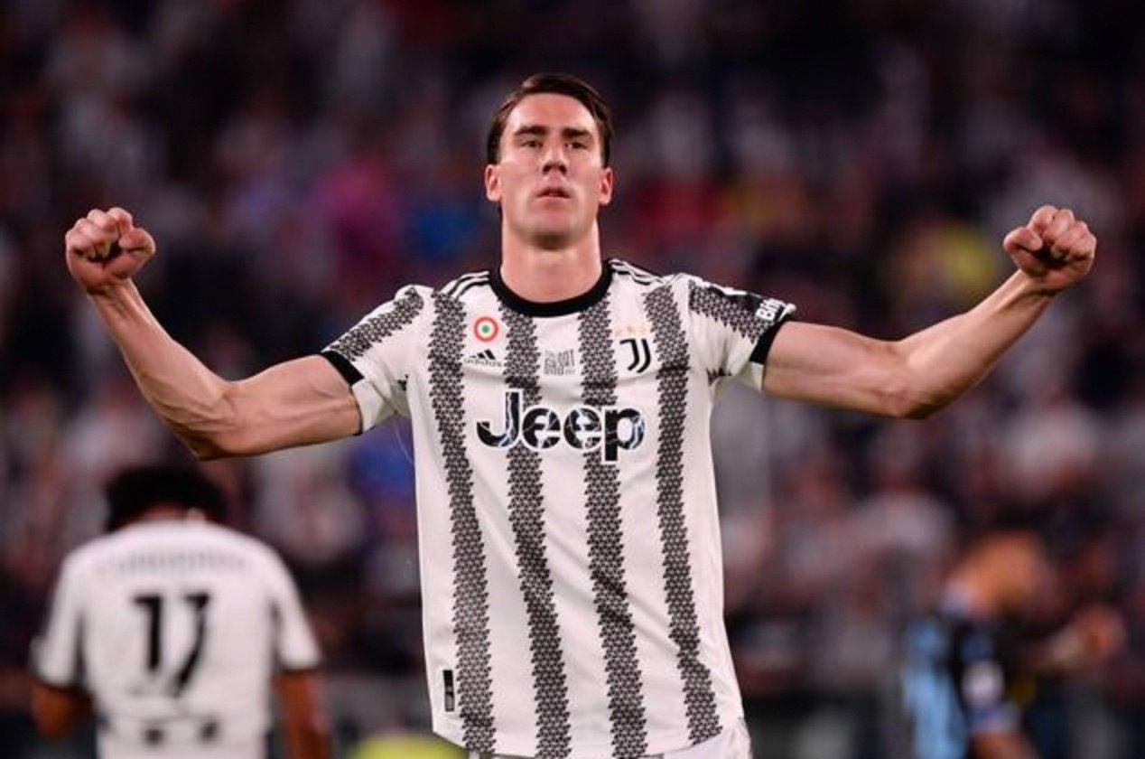 包含曼联碾压瑞士，弗拉霍维奇一己之力扛起全队的词条