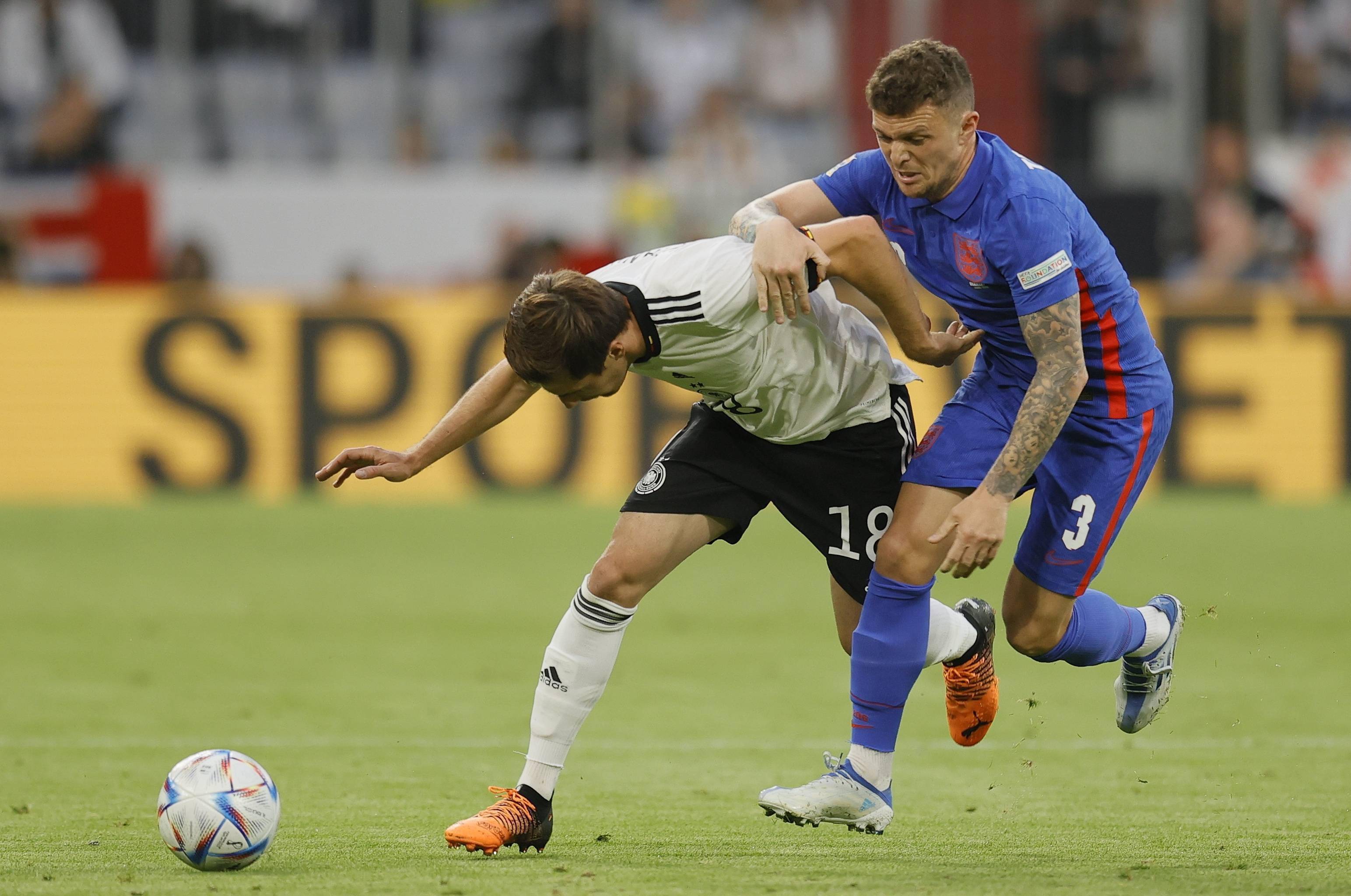 爱游戏体育-英格兰绝杀马德里竞技，博格巴2统治全场的简单介绍