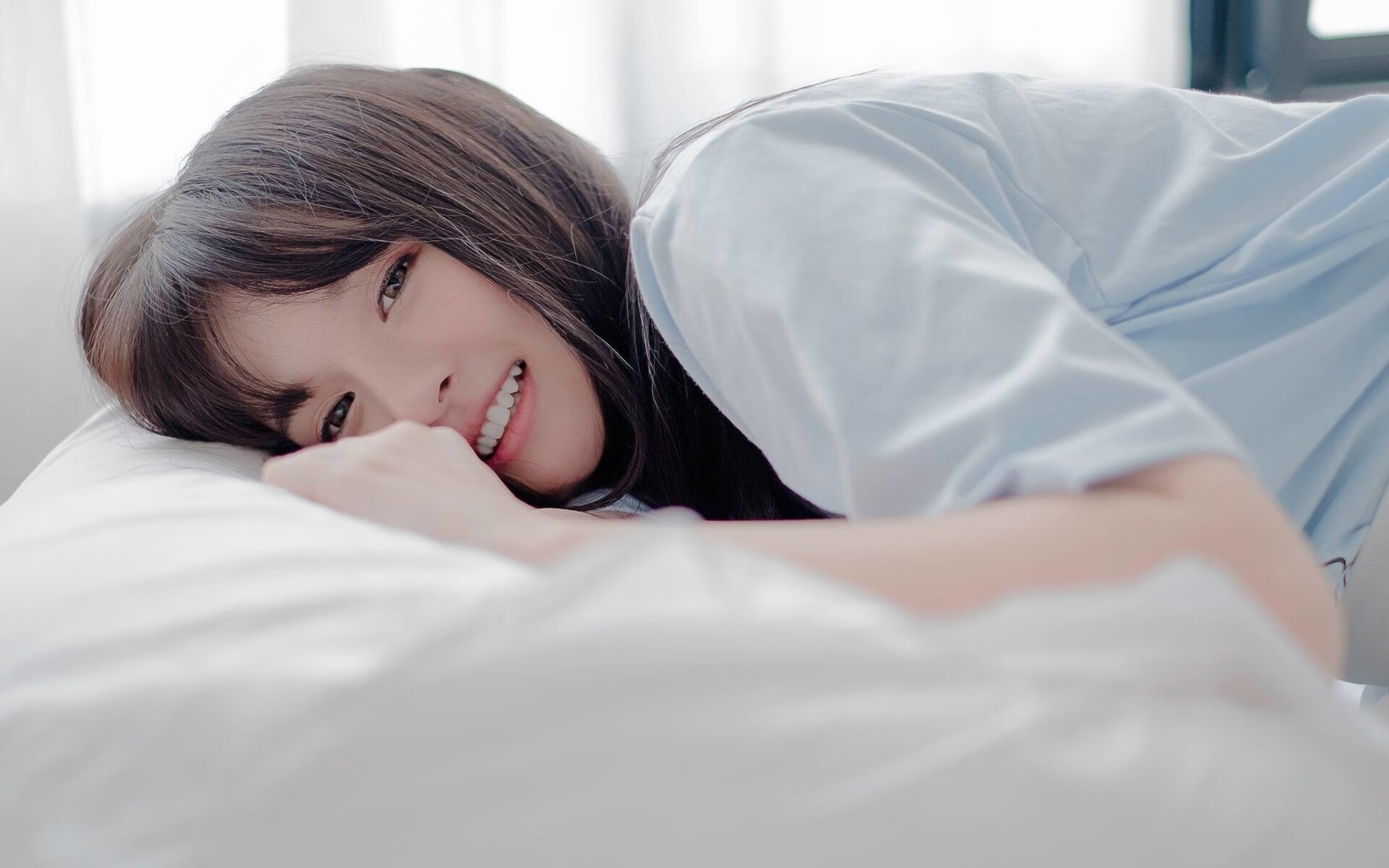 欧冠夜银河战舰碾碎亚平宁鹰 皇马3-0完胜拉齐奥彰显冠军相