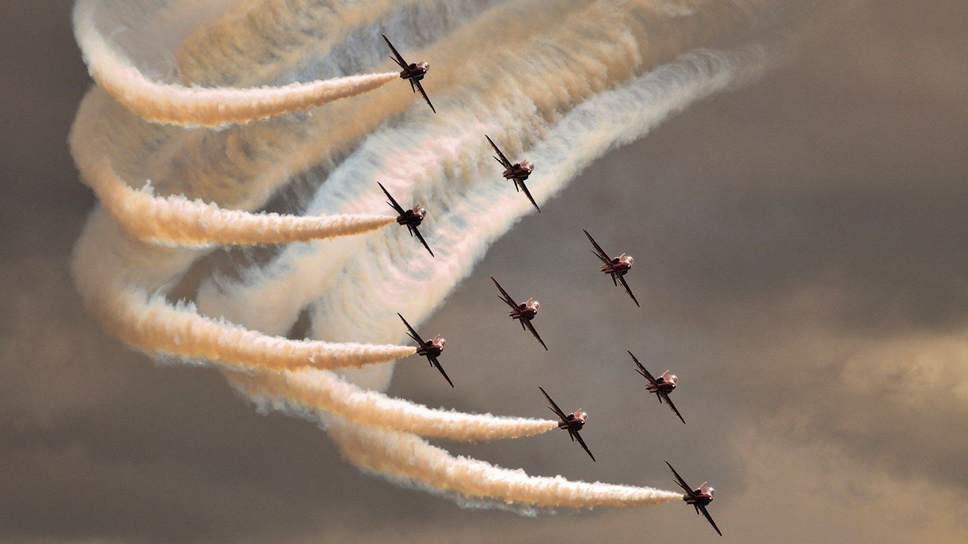 爱游戏在线-当东方铁血遇上高原雄鹰，杰伦·格林那一投，穿透的何止是篮网？